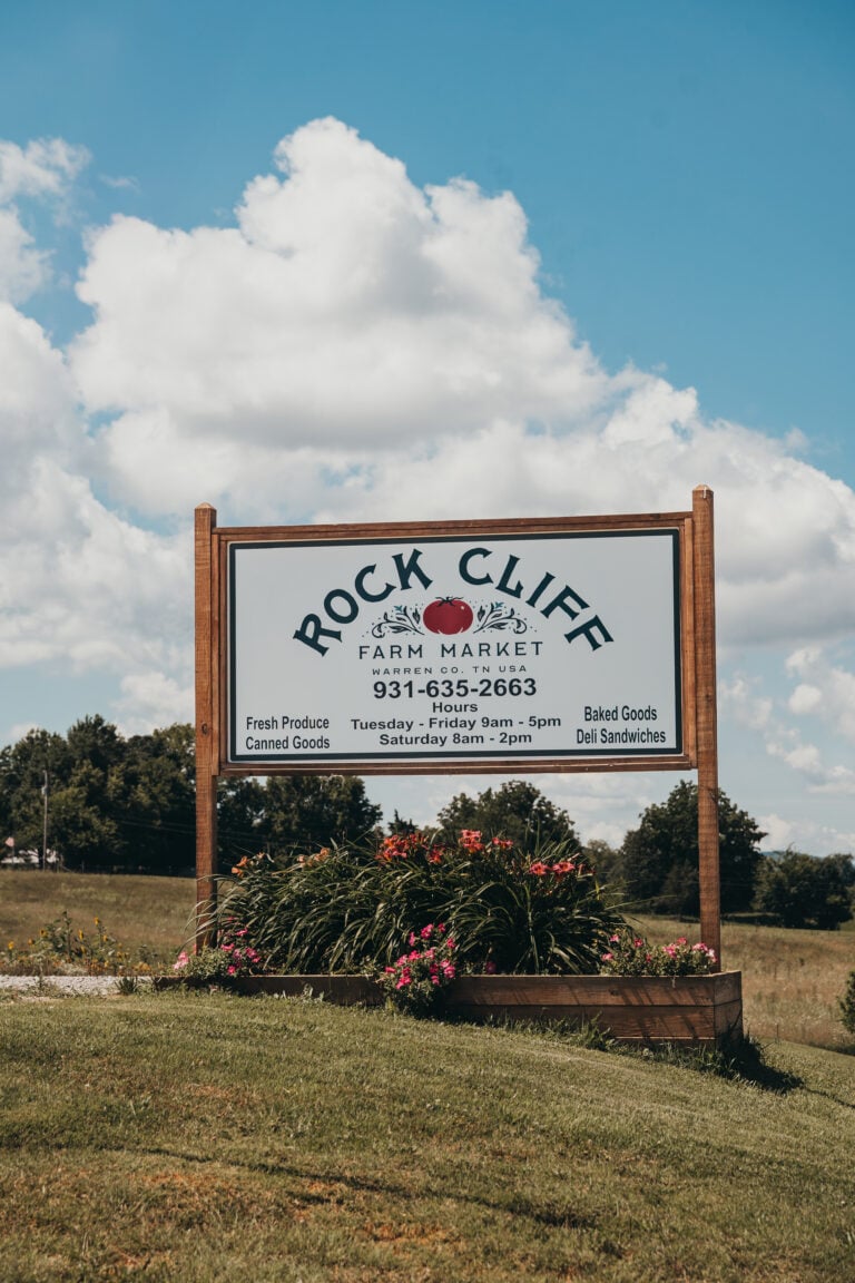 Rock Cliff Farm Market
